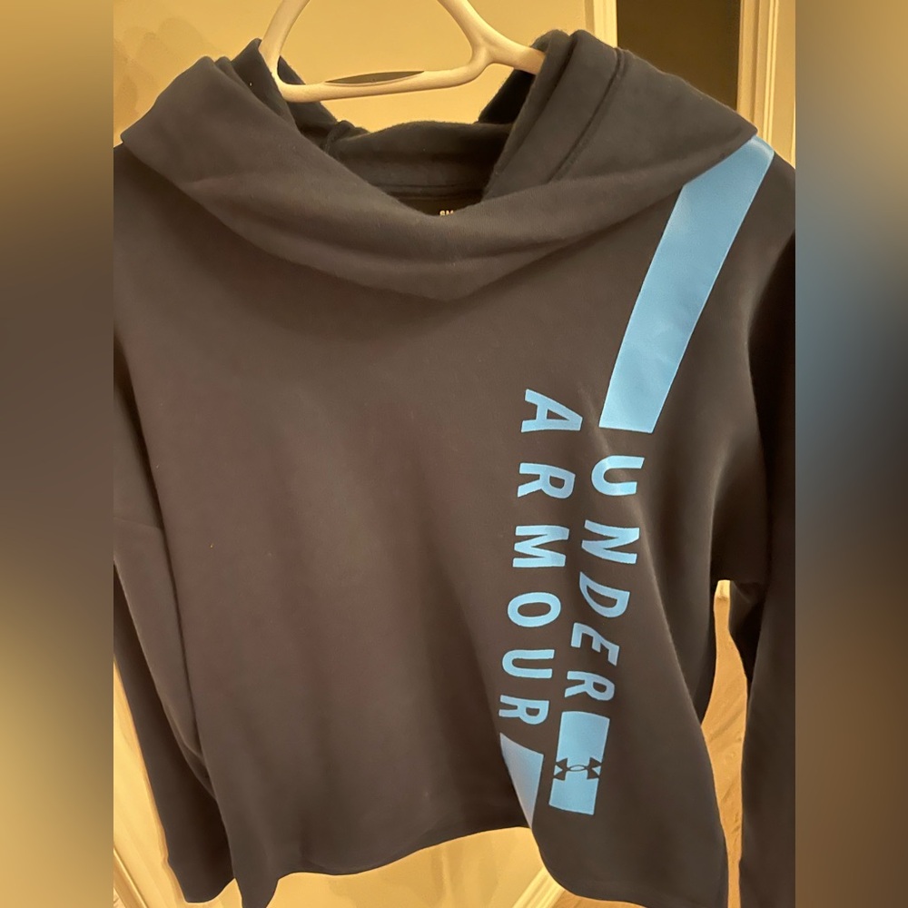 Under Armour Sweater